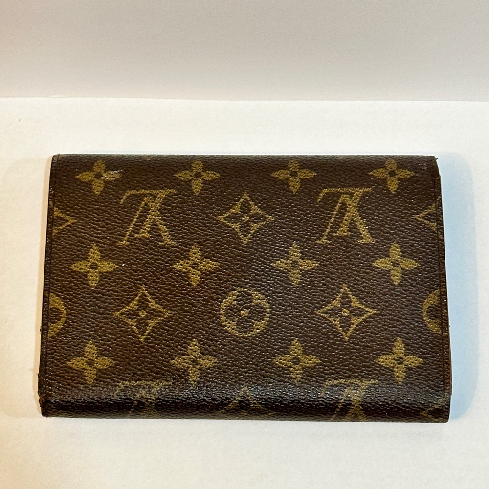 Louis Vuitton Brown Monogram Wallet - Picture 11 of 13
